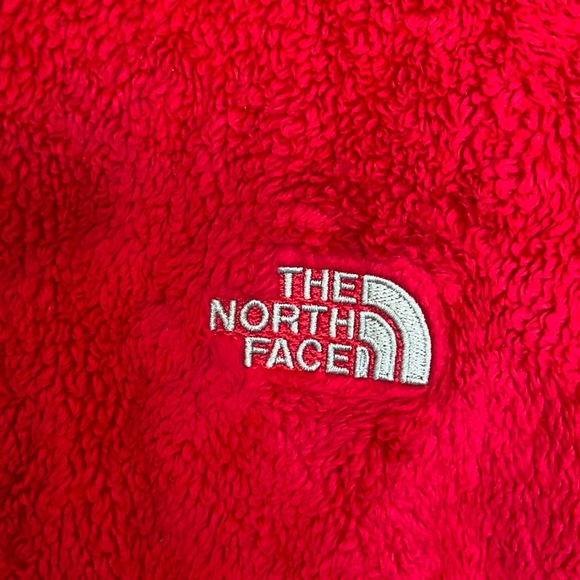 The North Face Women’s Fleece Jacket Red Full Zip Medium Cozy - Picture 2 of 3